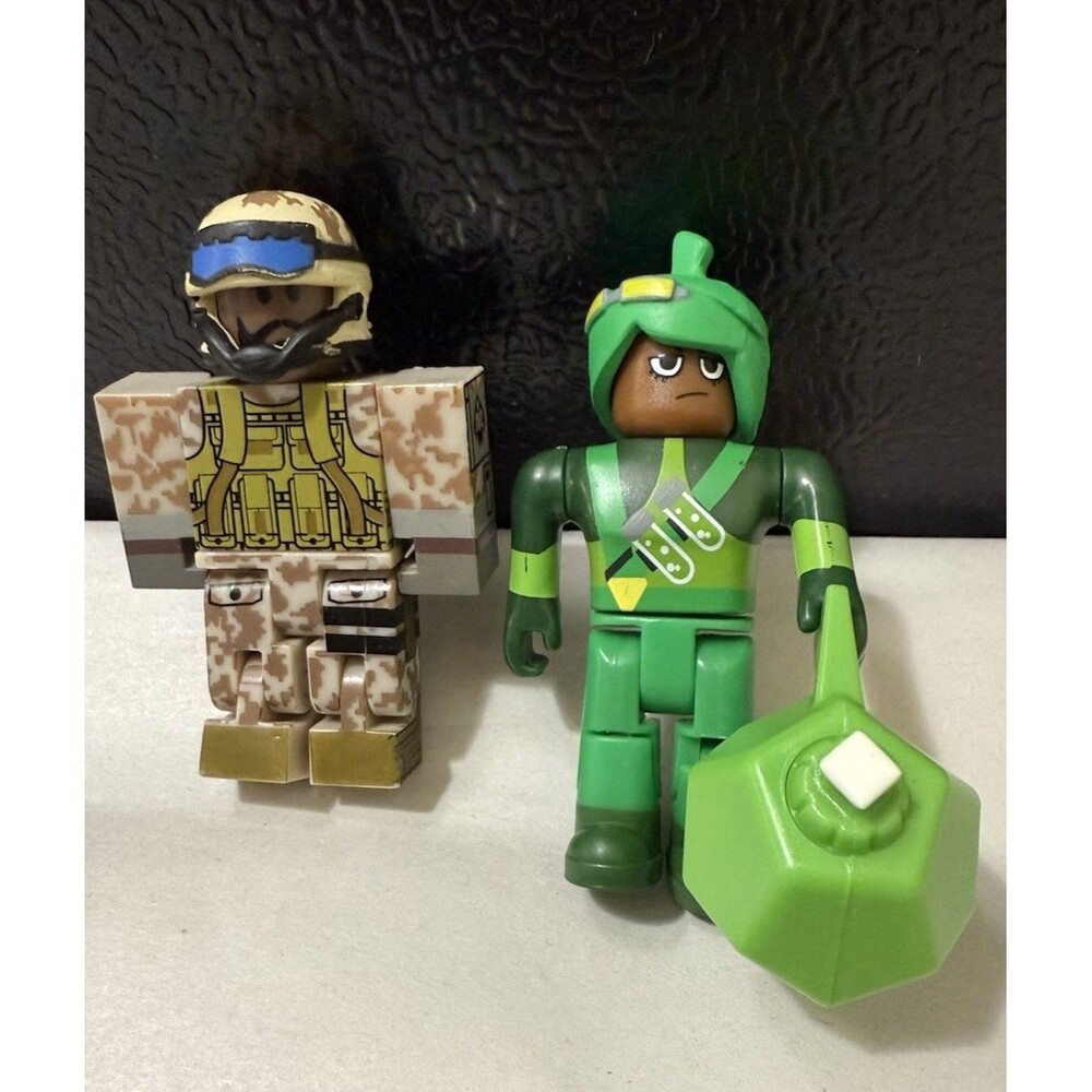 Roblox Green Alchemist After The Flash Soldier Figures Bundle No Code